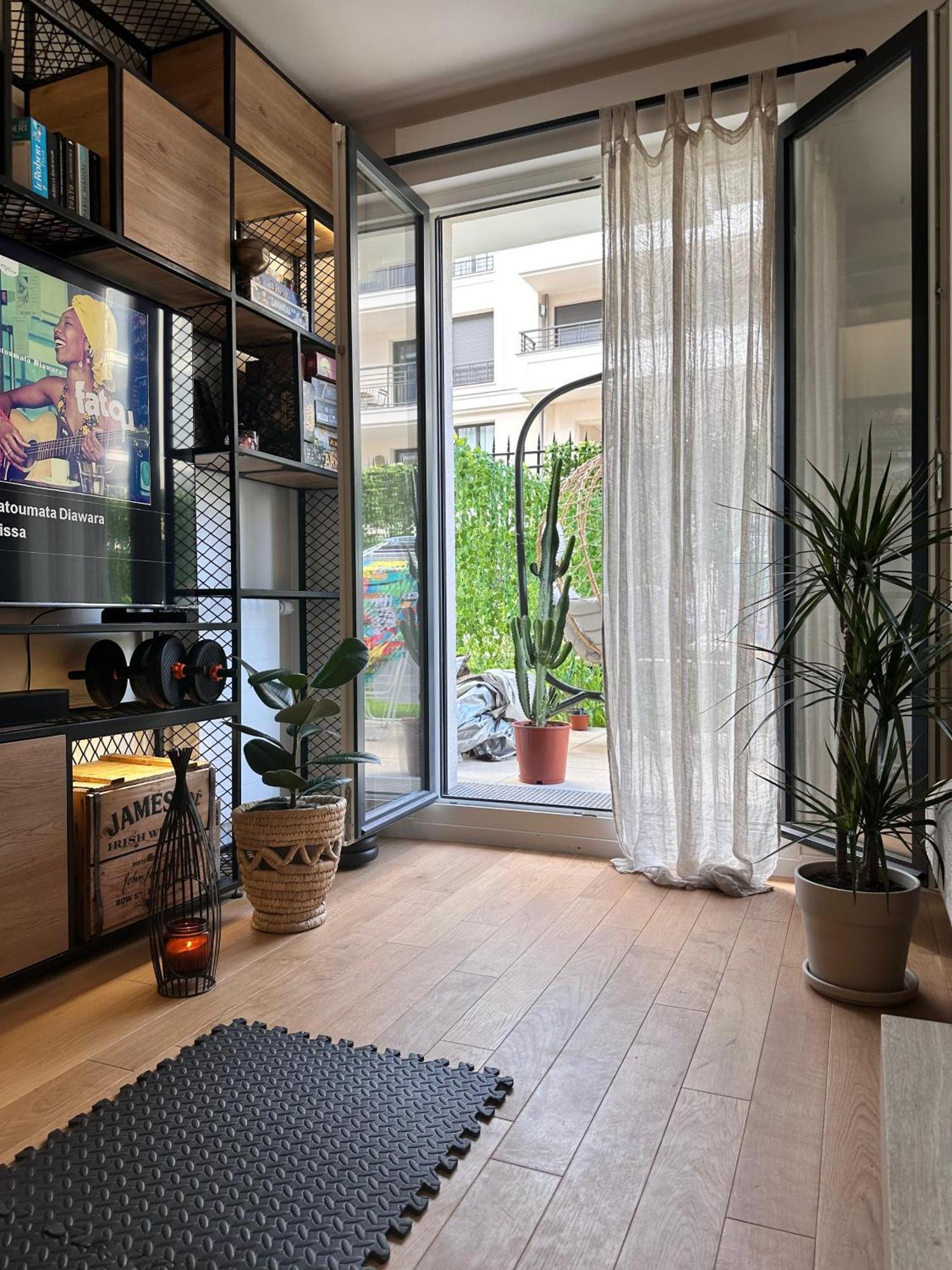 Cosy Summer Stay In Boho Style Apartment - 8 Mins From Paris Center - Garden And Underground Parking Clamart Exterior photo